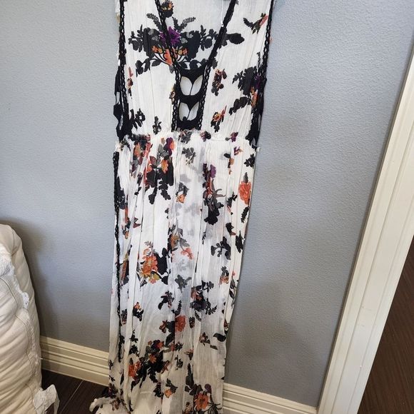 NWT Free People FP ONE moonlight maxi floral dress - Picture 6 of 9